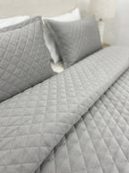 Couvre lit matelassé en velours (GRIS)