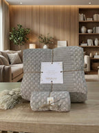 Plaid Taupe en maille + 1 housse de coussin