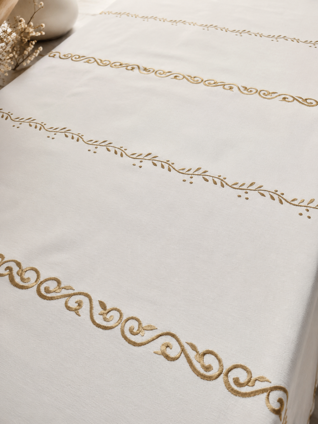Nappe brodée