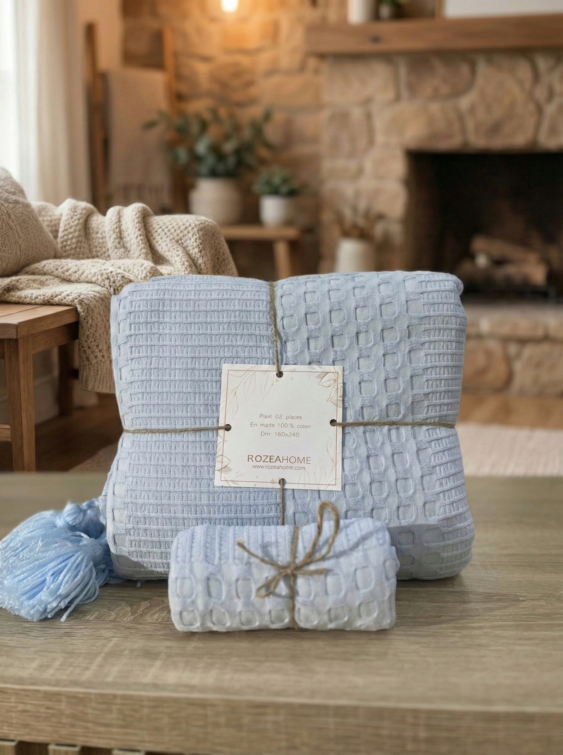 Plaid Bleu en maille + 1 housse de coussin