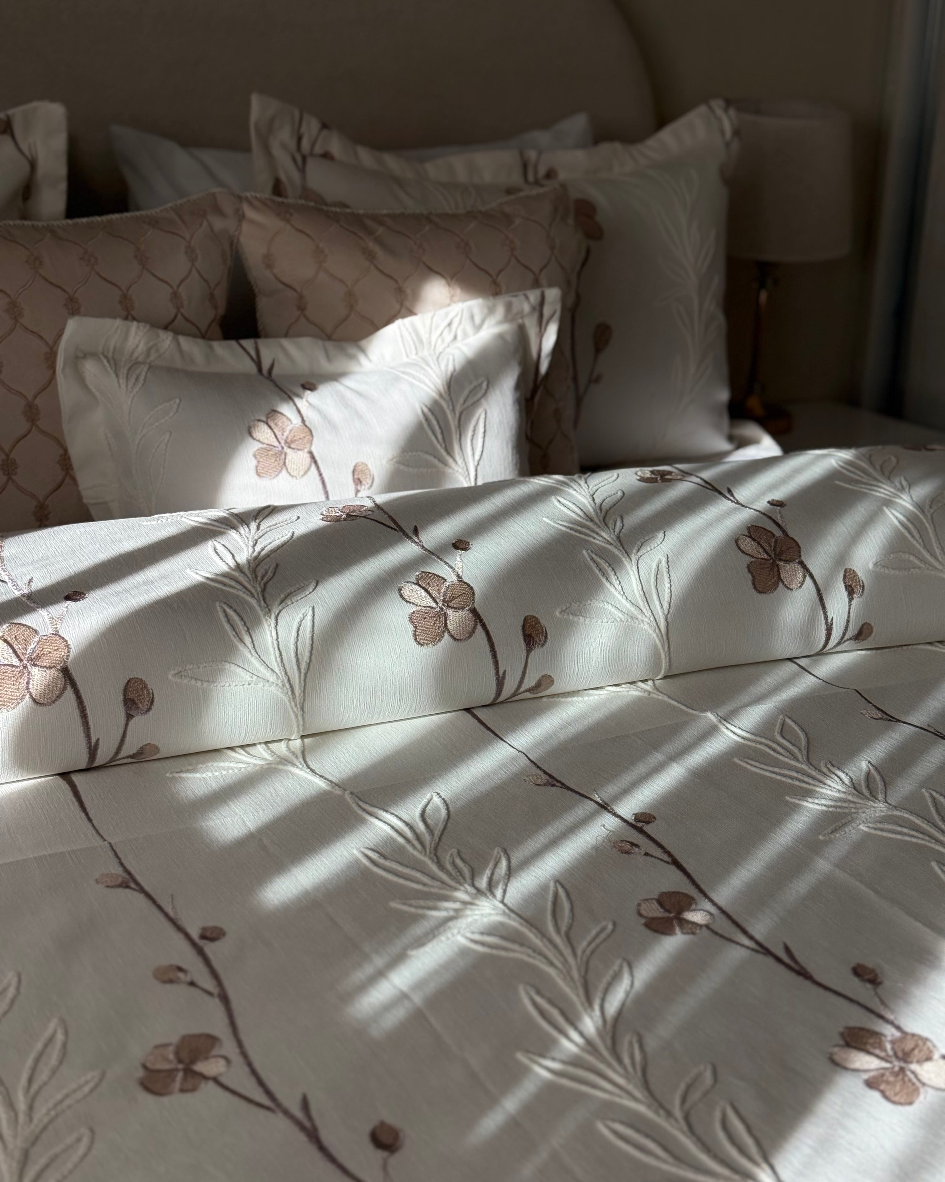Couvre lit « Magnolia »en piqué royal