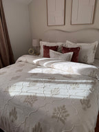 Couvre lit « Florence » en piqué royal (Taupe)